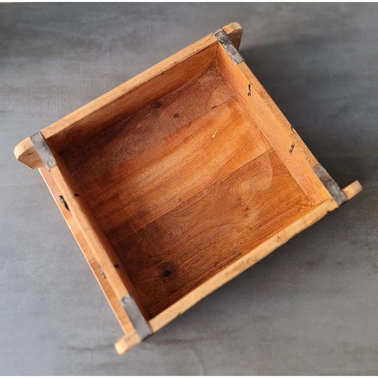 Tablett Ziegelform Kiste Holzkasten recyceltes Holz Landhaus Kasten 31x25 cm