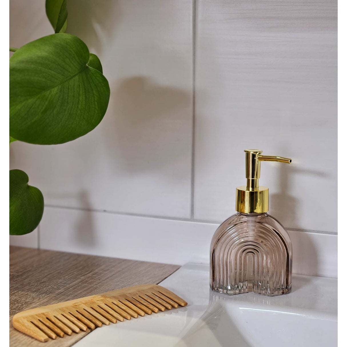 Seifenspender Retro braun beige gold Glas Pumpkopf Flüssigseifenspender 19 cm