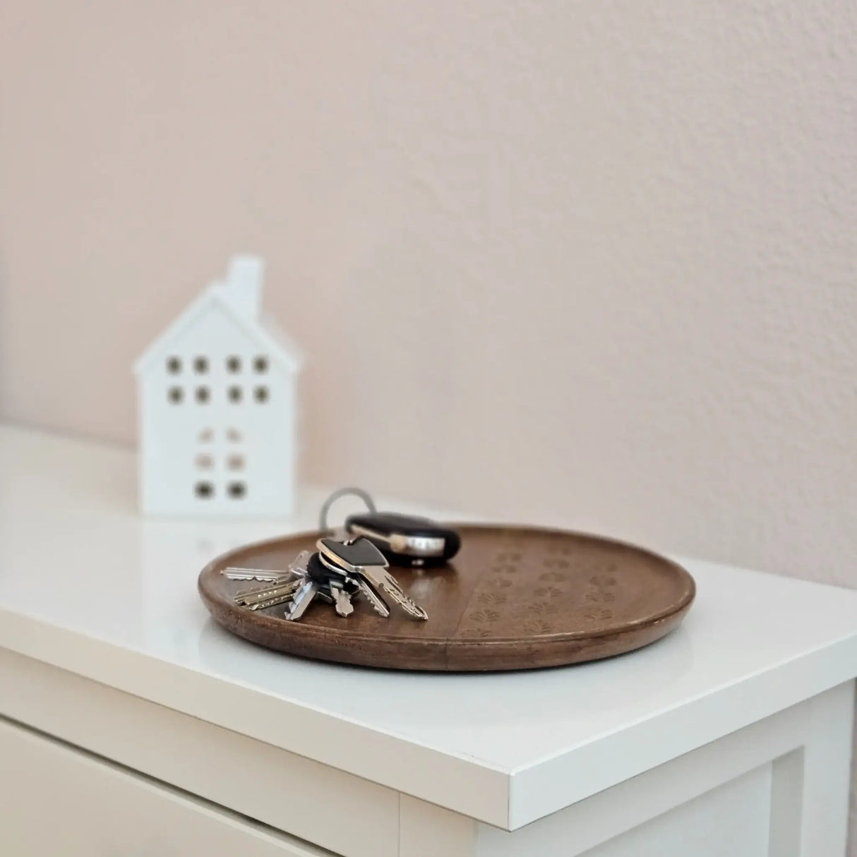 Holzteller Deko Teller Kerzenteller rund 22 o 30 cm Blattmuster braun Mangoholz dekobrett - Dekoteller