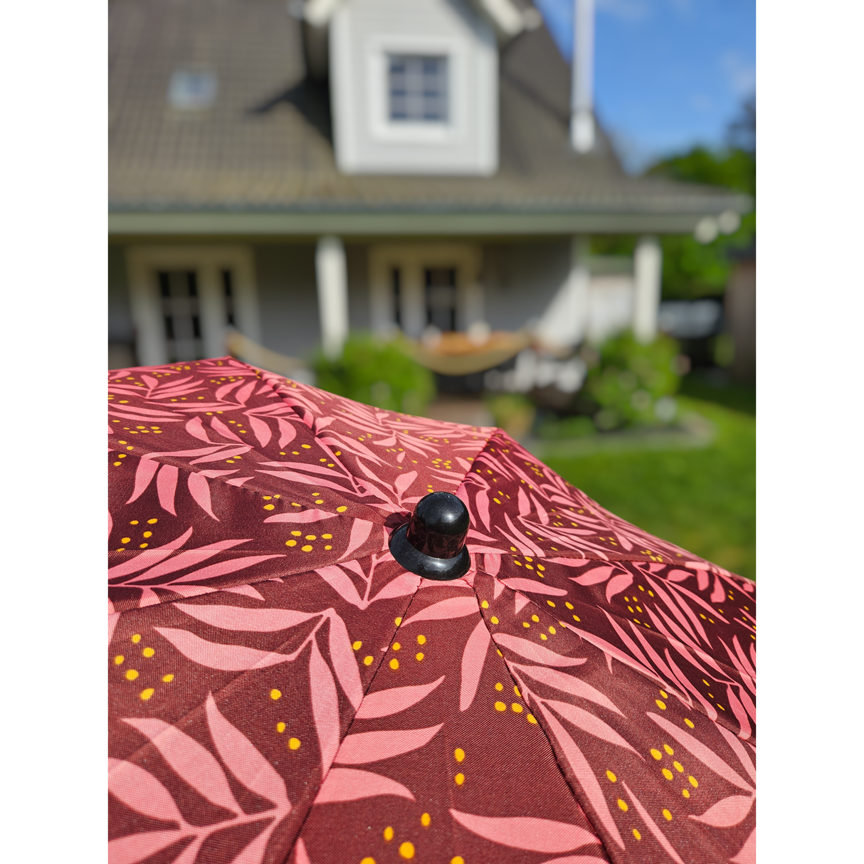 Sonnenschirm Strandschirm Schirm UV Schutz mit Tasche Fransen Rot Ø 170 cm