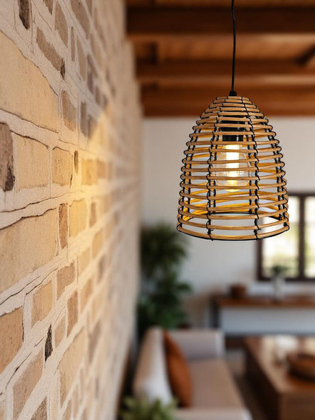 Beleuchtung aus Rattanlampe im Wohnzimmer