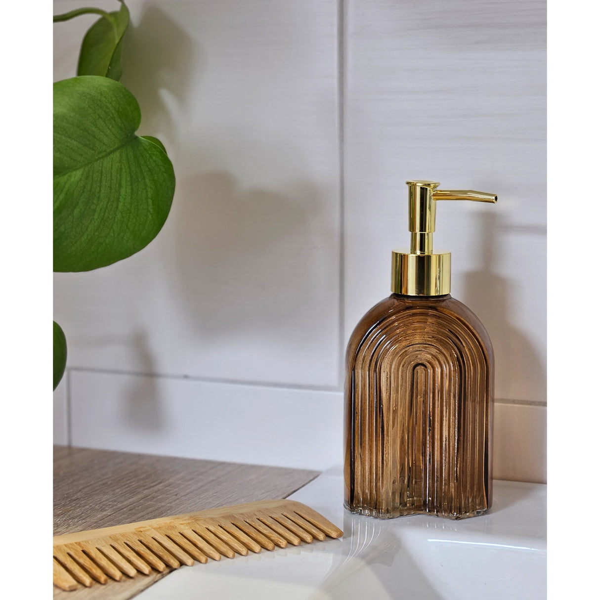 Seifenspender Retro braun beige gold Glas Pumpkopf Flüssigseifenspender 19 cm