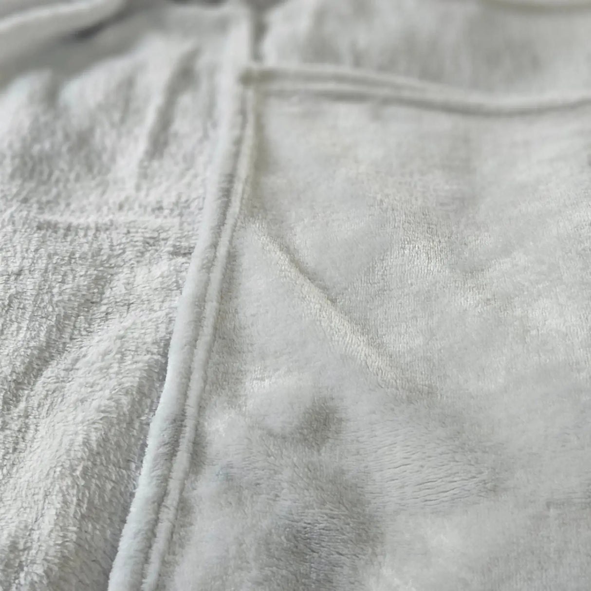 Kuscheldecke Flauschig Weich XXL180x220 Mikrofaser Wohndecke Tagesdecke Flanell - Wohndecke