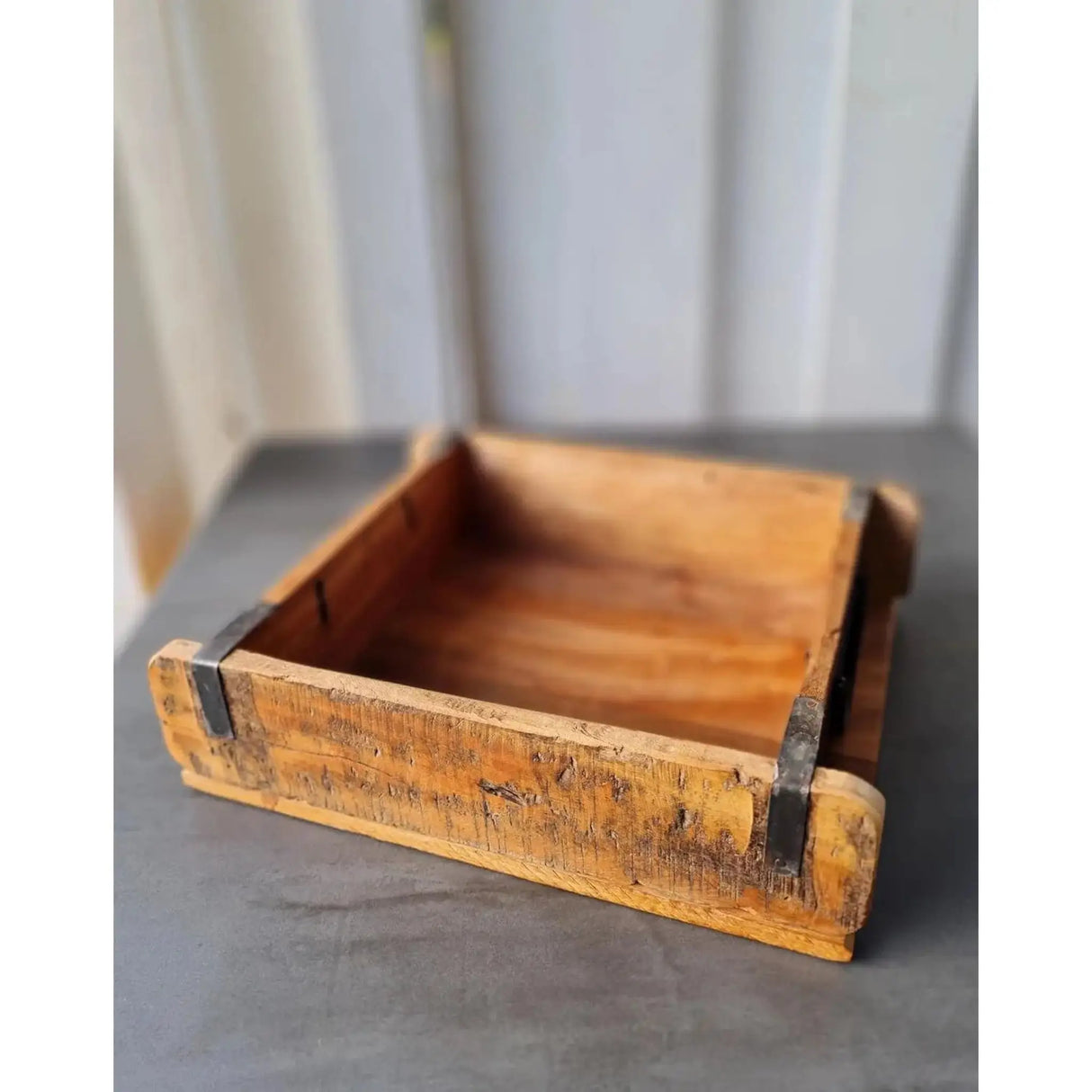 Tablett Ziegelform Kiste Holzkasten recyceltes Holz Landhaus Kasten 31x25 cm - Landhaus Tablett